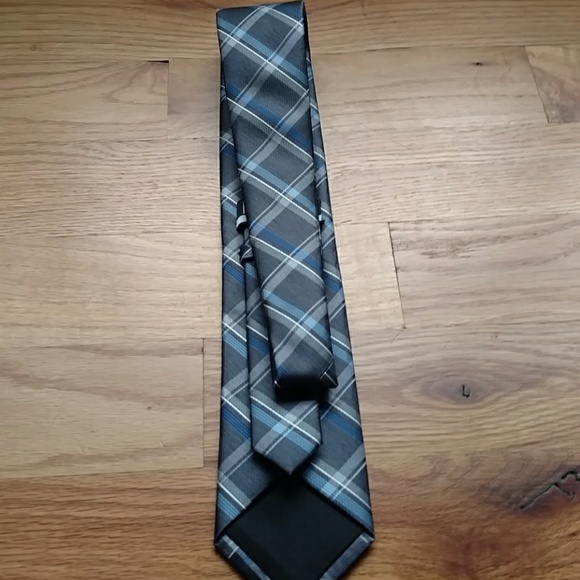 Tie - Picture 3 of 3